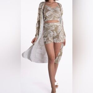 Silk & Solt 3 piece duster, crop top and shorts palm print size small